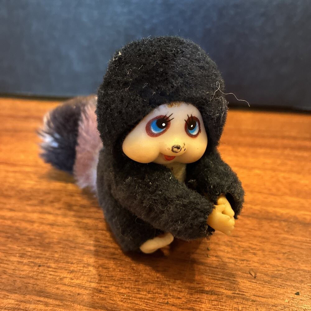 Vintage Monchichi Hugger Red Racoon Toy ClipOn Grip Charm Miniature Troll Rattle